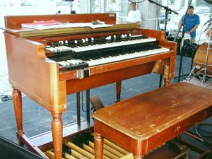 Hammond B3 organ